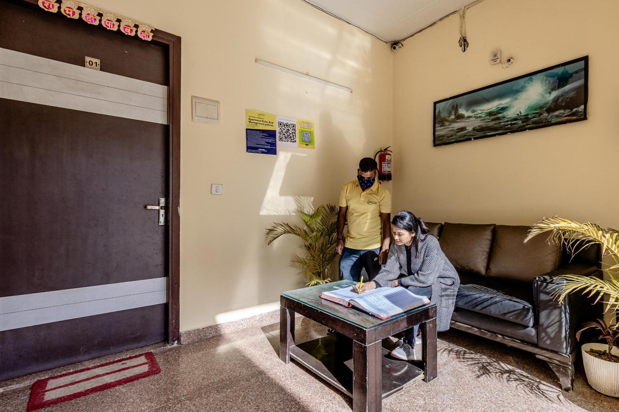 Lime Tree Studio Near Fortis Gurgaon Exterior photo