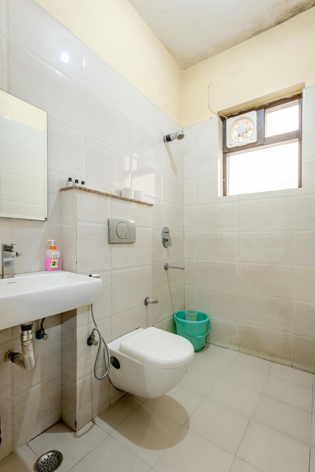Lime Tree Studio Near Fortis Gurgaon Exterior photo